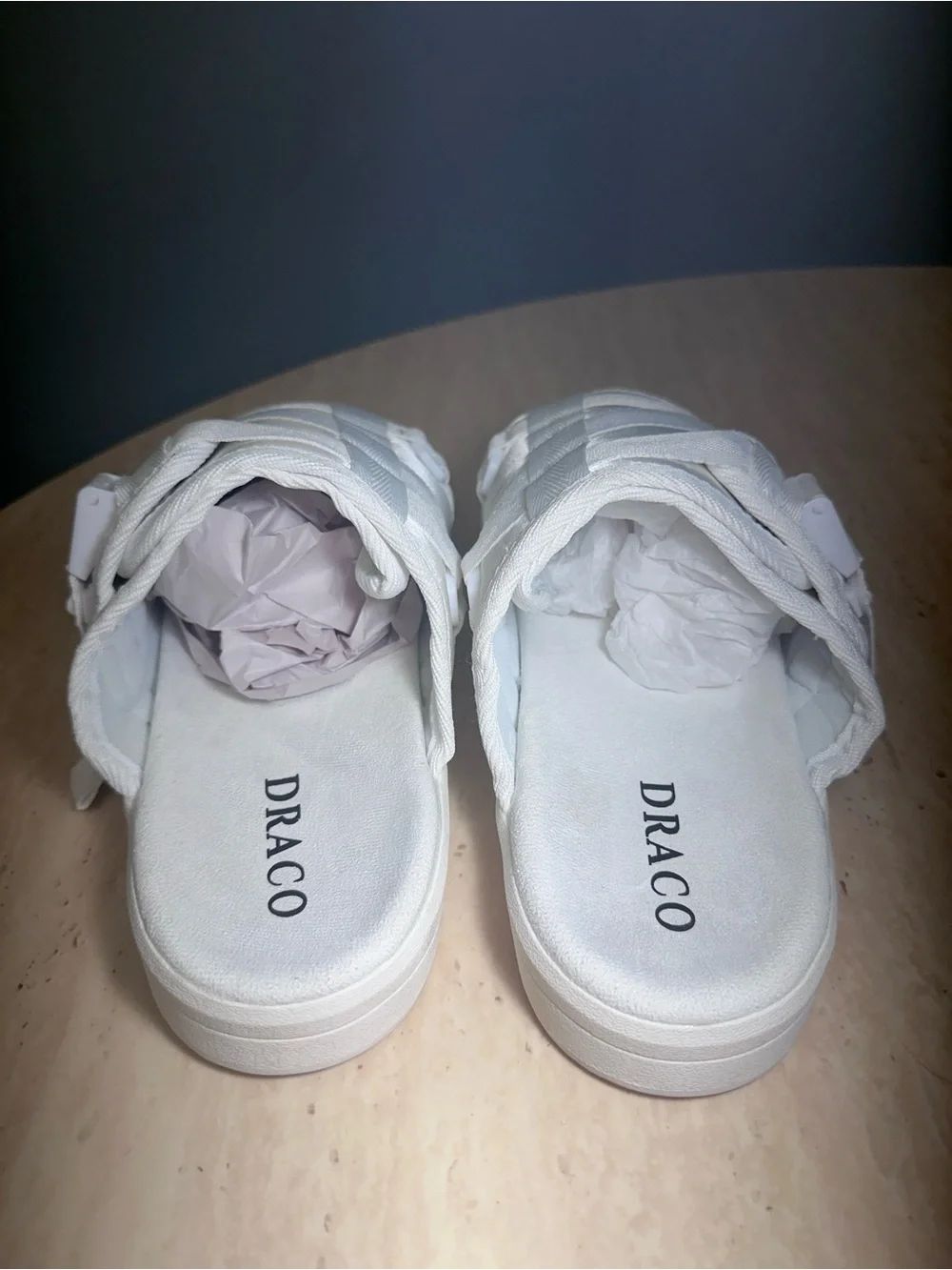 DRACO Slides Size 11-12 Mens Snow White NEW